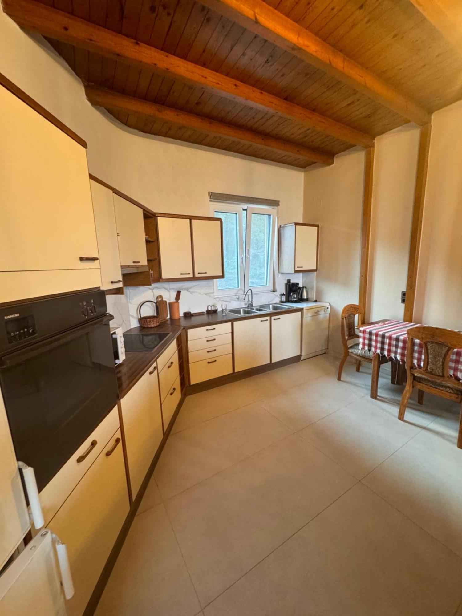 Classic Apartment מרונאס מראה חיצוני תמונה