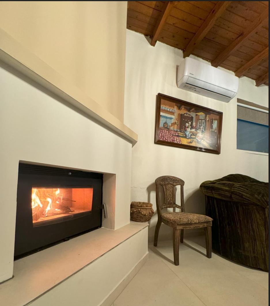 Classic Apartment מרונאס מראה חיצוני תמונה